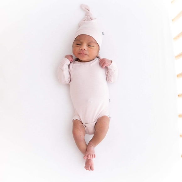 Kyte BABY Other - Kyte BABY Blush Pink Knotted Cap